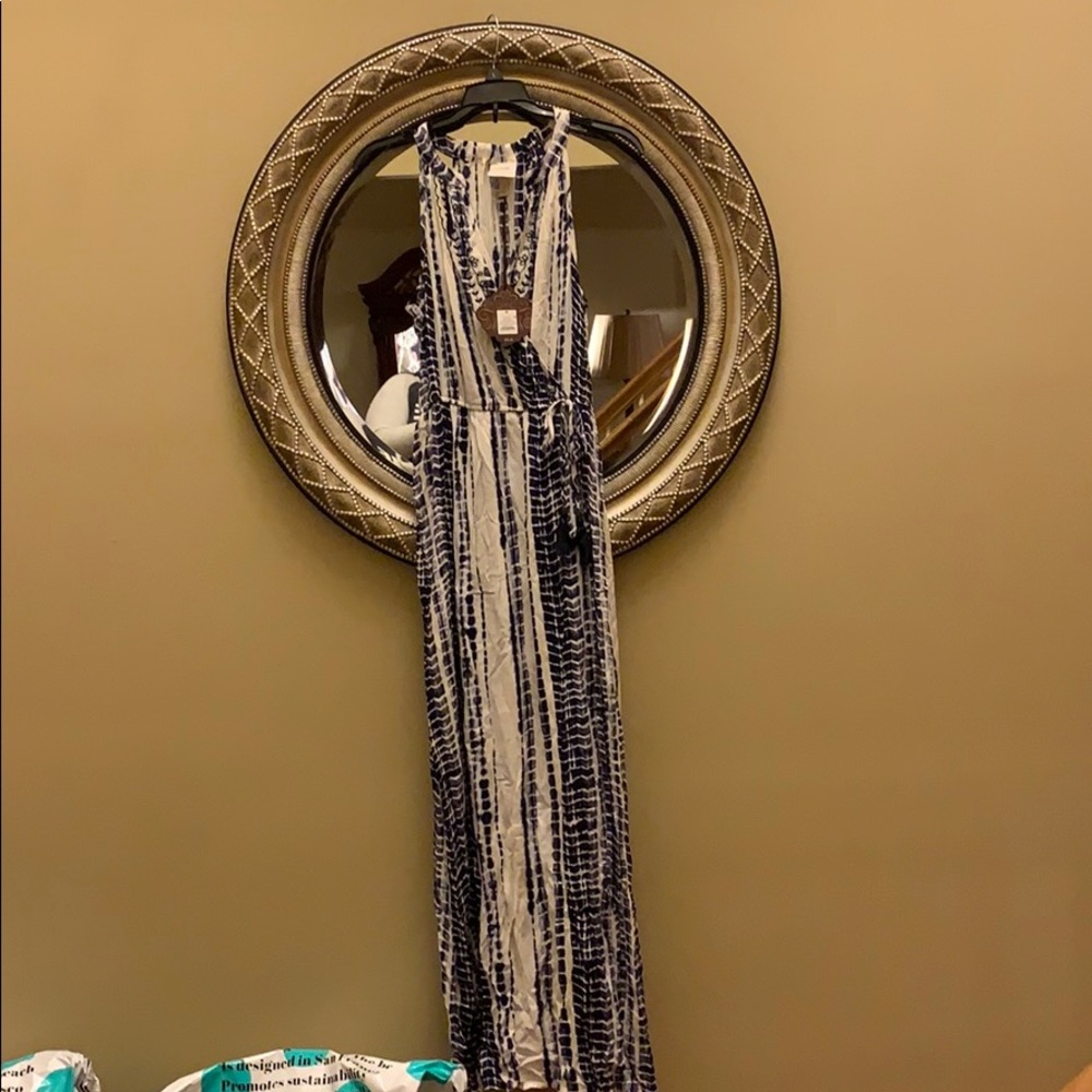 women’s floor length dress